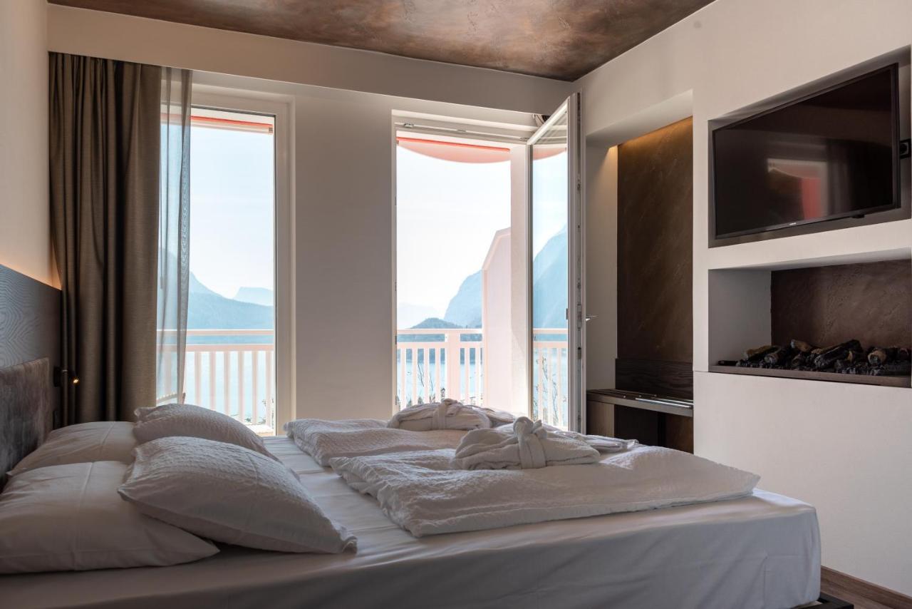 Hotel Londra Slow Living Molveno Extérieur photo