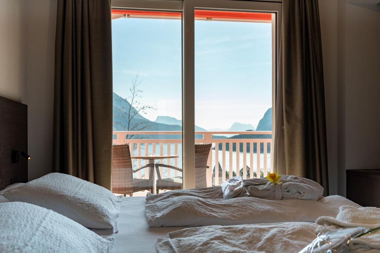 Hotel Londra Slow Living Molveno Extérieur photo