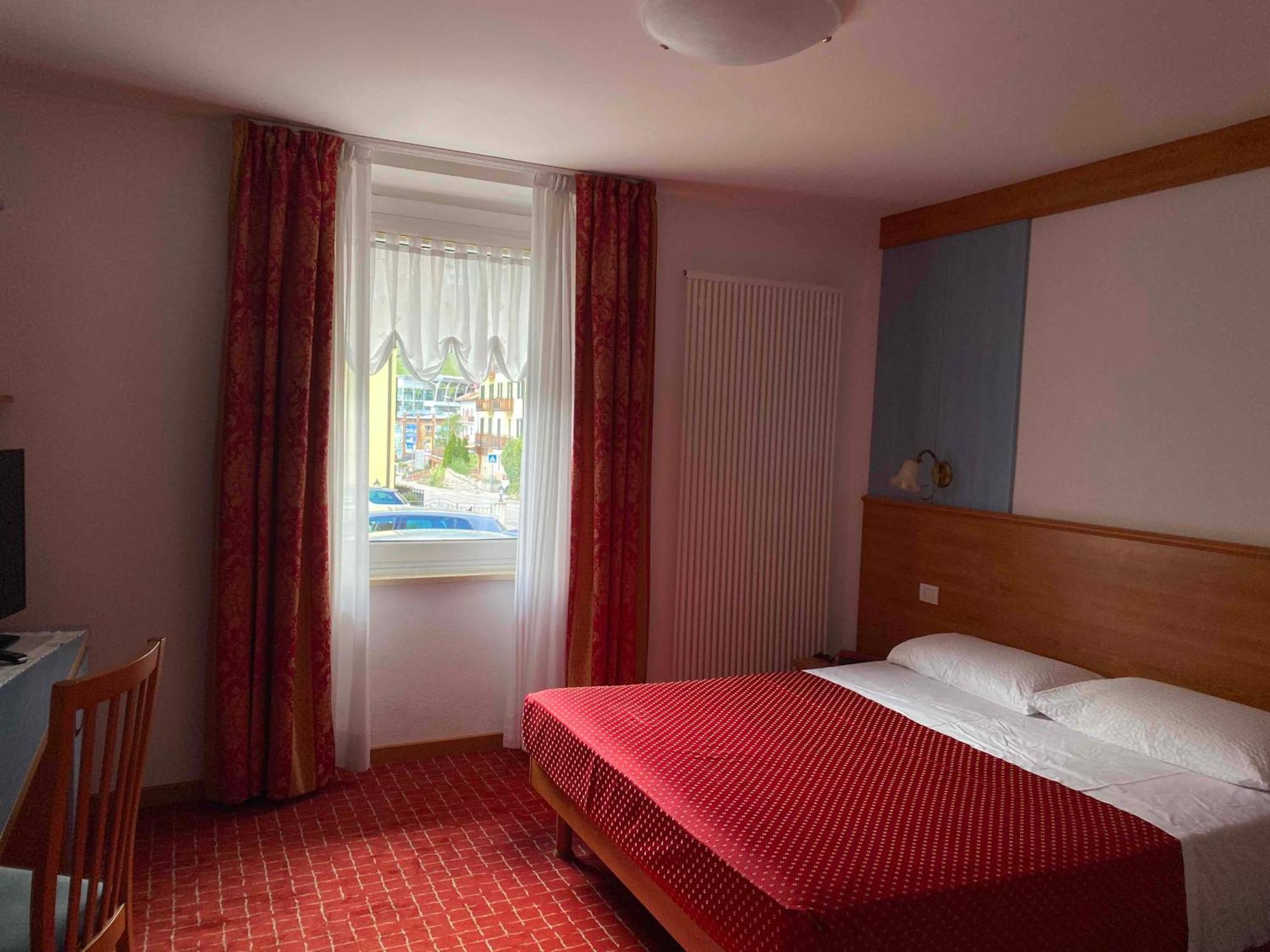 Hotel Londra Slow Living Molveno Extérieur photo