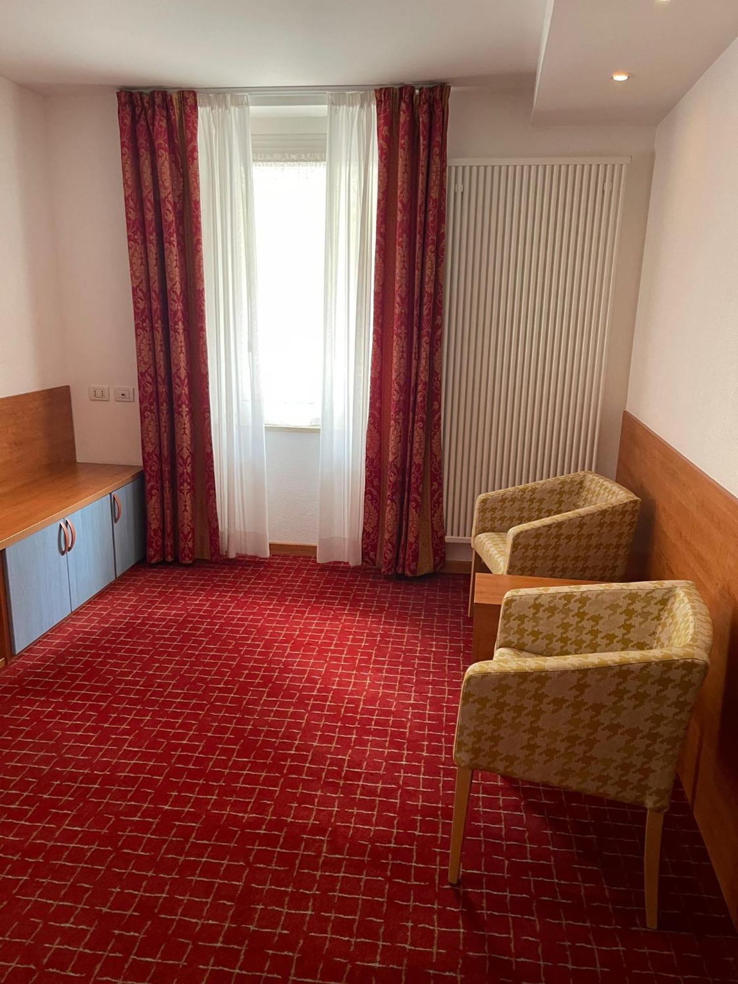 Hotel Londra Slow Living Molveno Extérieur photo
