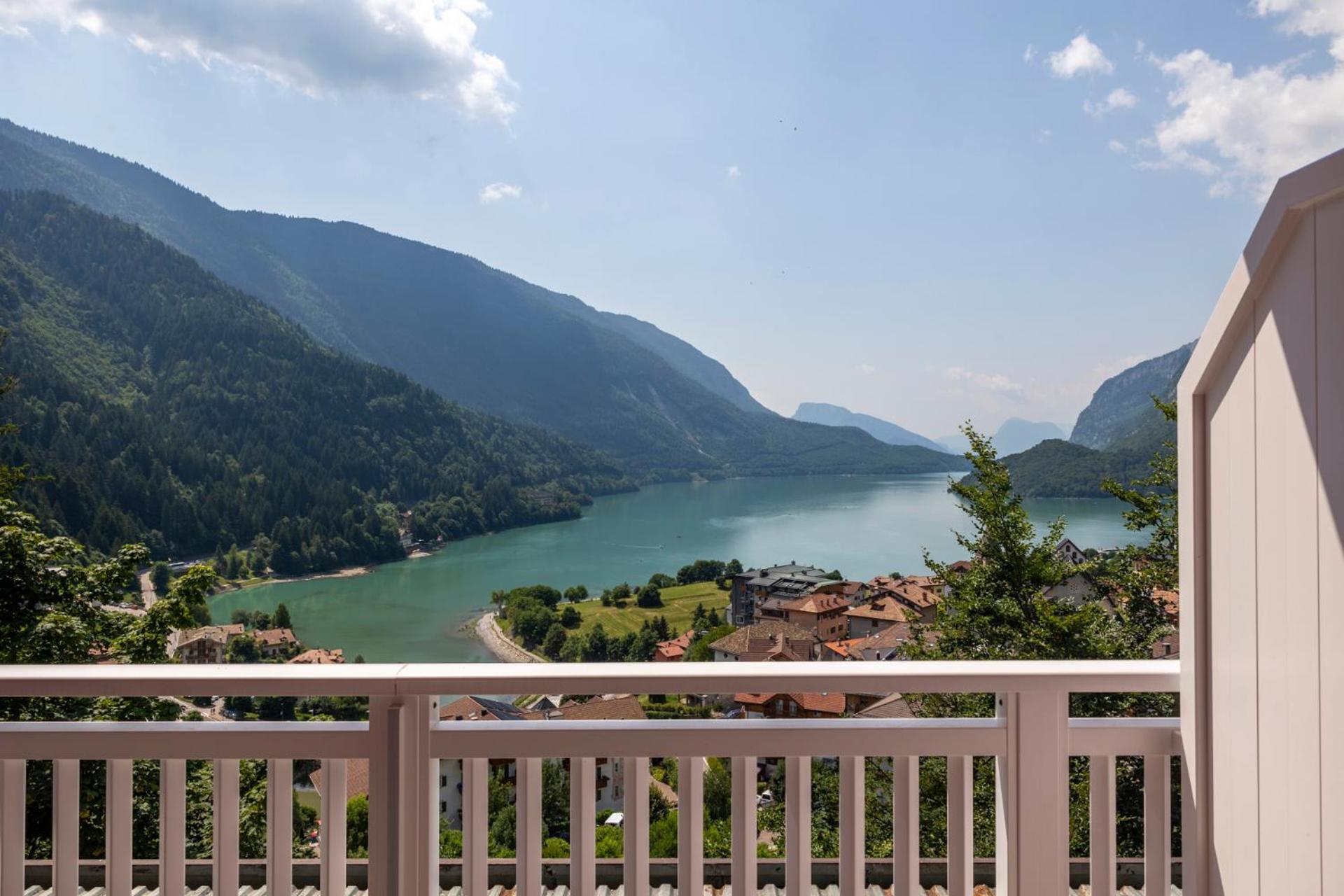 Hotel Londra Slow Living Molveno Extérieur photo